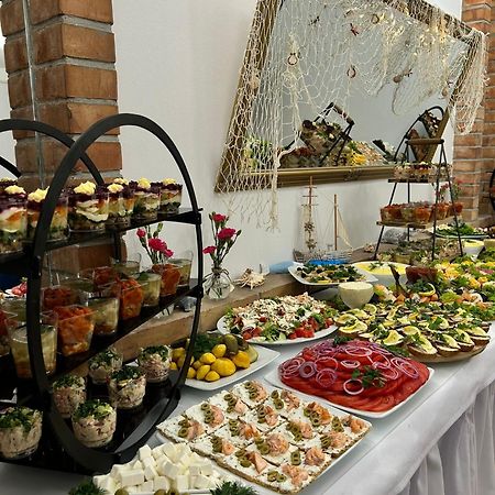 Pensjonat Stach Устка Екстериор снимка